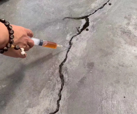 西畴混凝土裂缝修补技术详解​